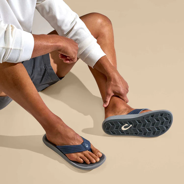Ulele – Blue Depth / Charcoal