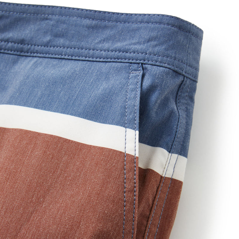 Duke Hybrid Trunk – New Navy