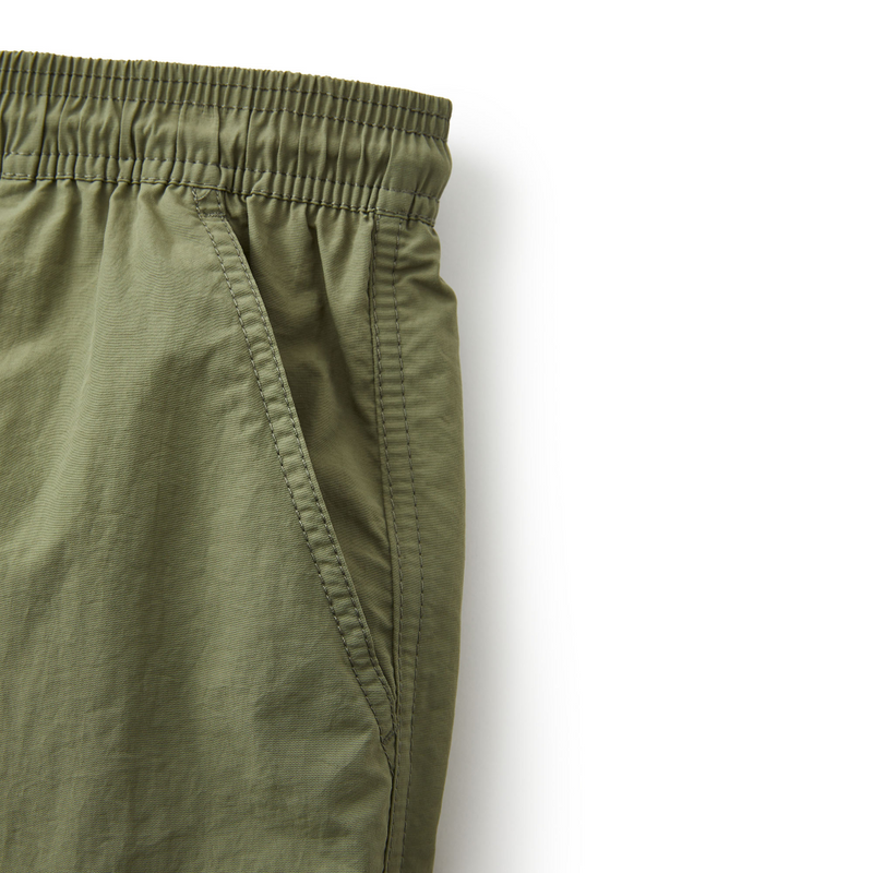 Poolside Volley – Olive