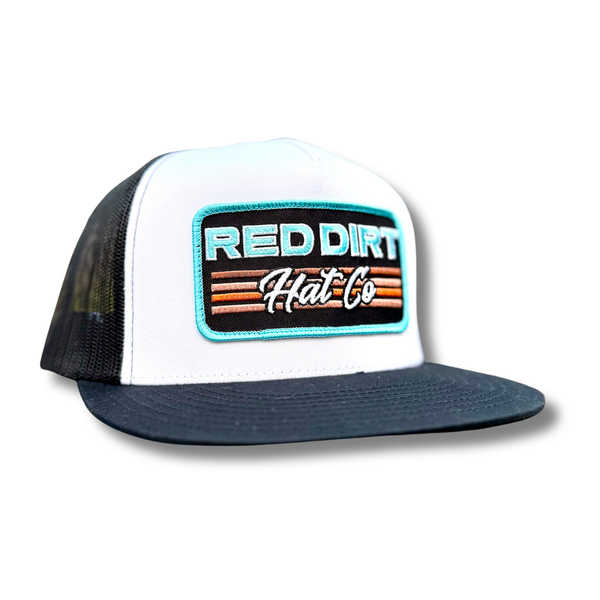 Between The Lines - Black/ White - Rooster 