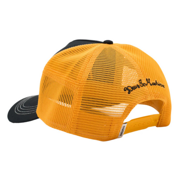 Overbite Trucker - Rooster 