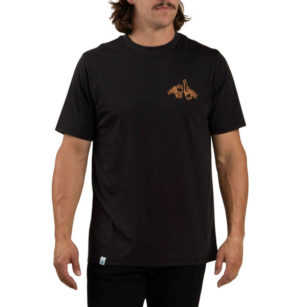 Shootin' Hand Salud T-Shirt - Rooster 