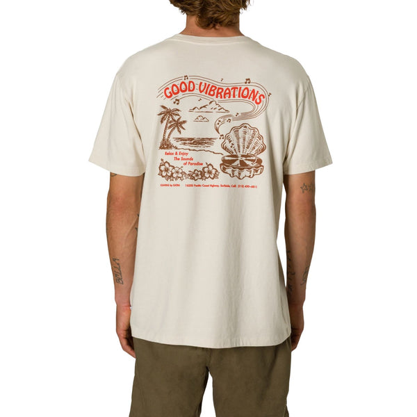 Vibrations Tee - Rooster 