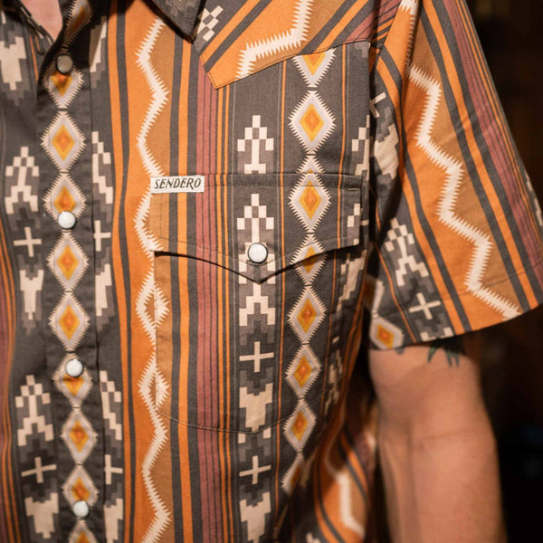 The Wyatt Pearl Snap Short Sleeve - Rooster 