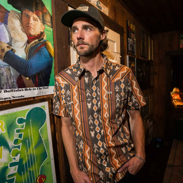 The Wyatt Pearl Snap Short Sleeve - Rooster 