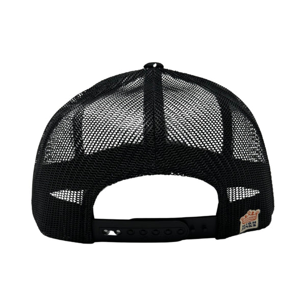 American Bison Trucker – White/Black