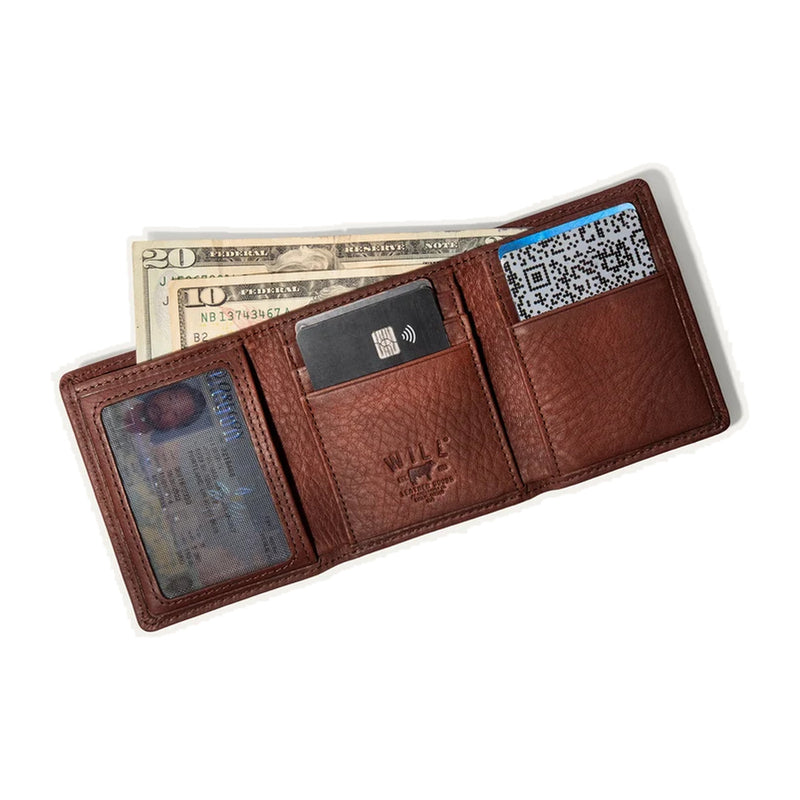 Classic Trifold – Color: Cognac