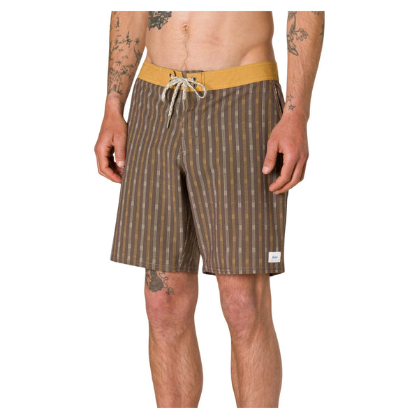 Crossroads Hybrid Trunk - Rooster 