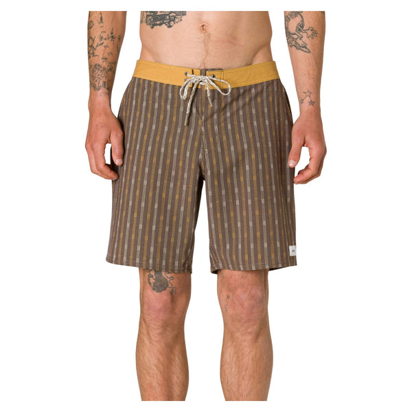 Crossroads Hybrid Trunk - Rooster 