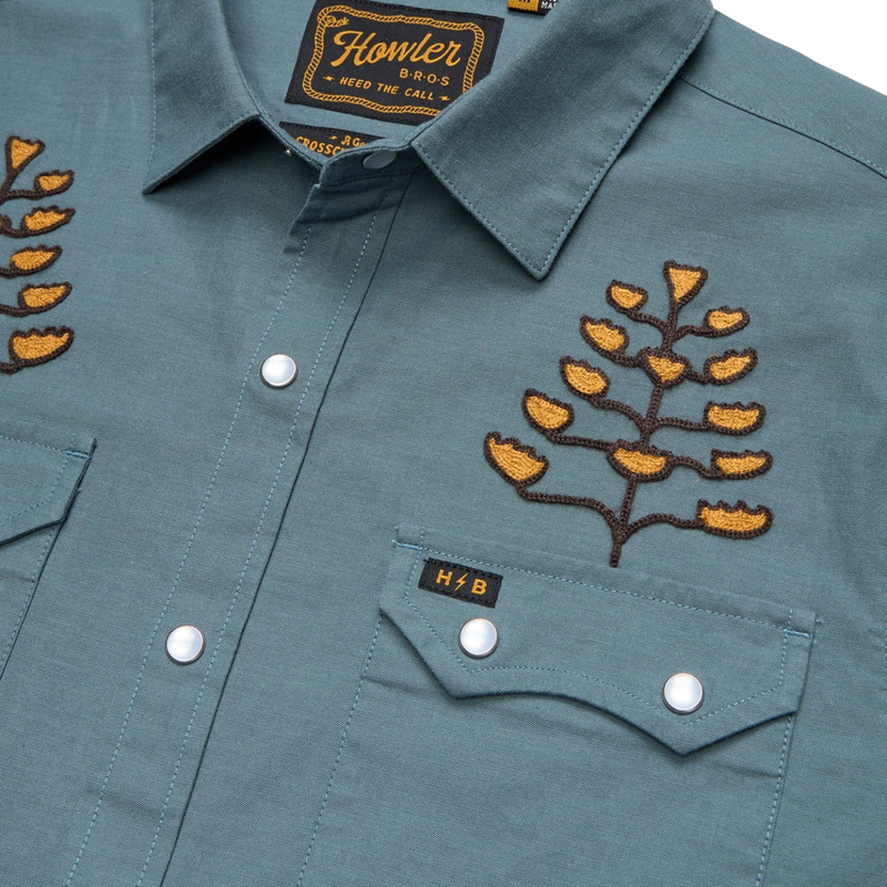 Crosscut Deluxe Snapshirt – Centuries: North Atlantic Blue