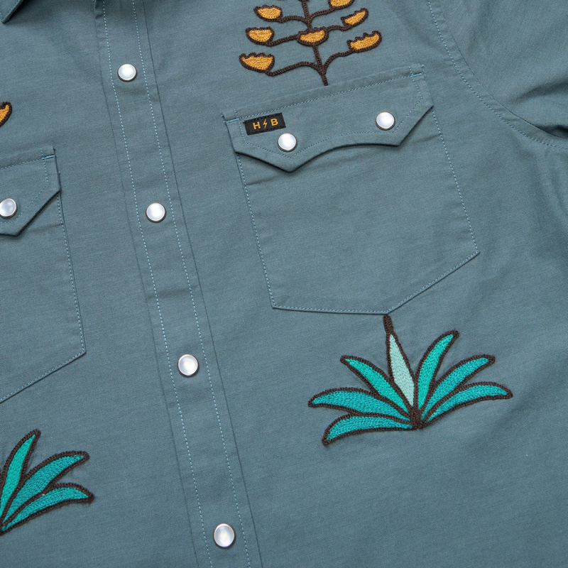 Crosscut Deluxe Snapshirt – Centuries: North Atlantic Blue