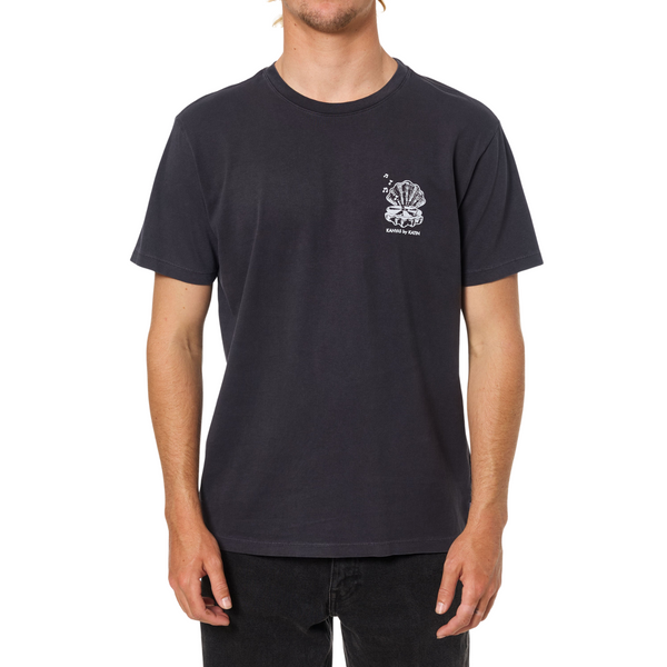 Vibrations Tee - Rooster 