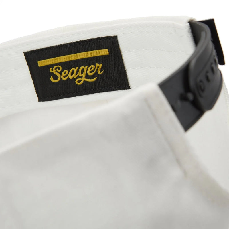 Los Rios Canvas Snapback – Cream/Black