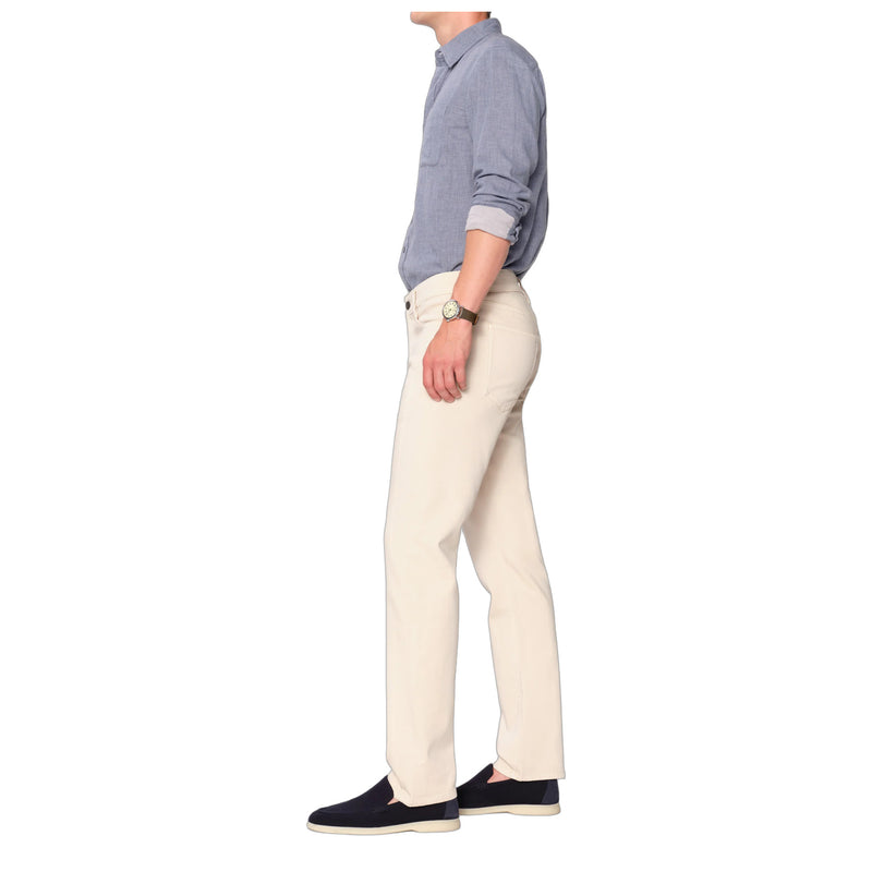 Russell Slim Straight – Color: Bone Ultimate Knit