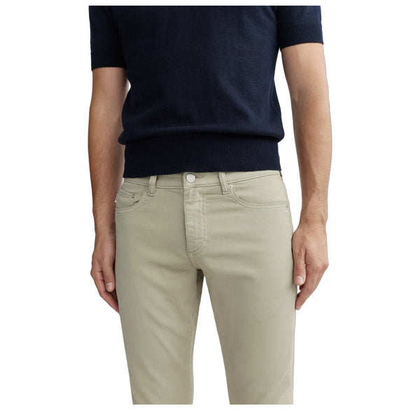 Russell Slim Straight – Color: Meadowlane Ultimate Knit
