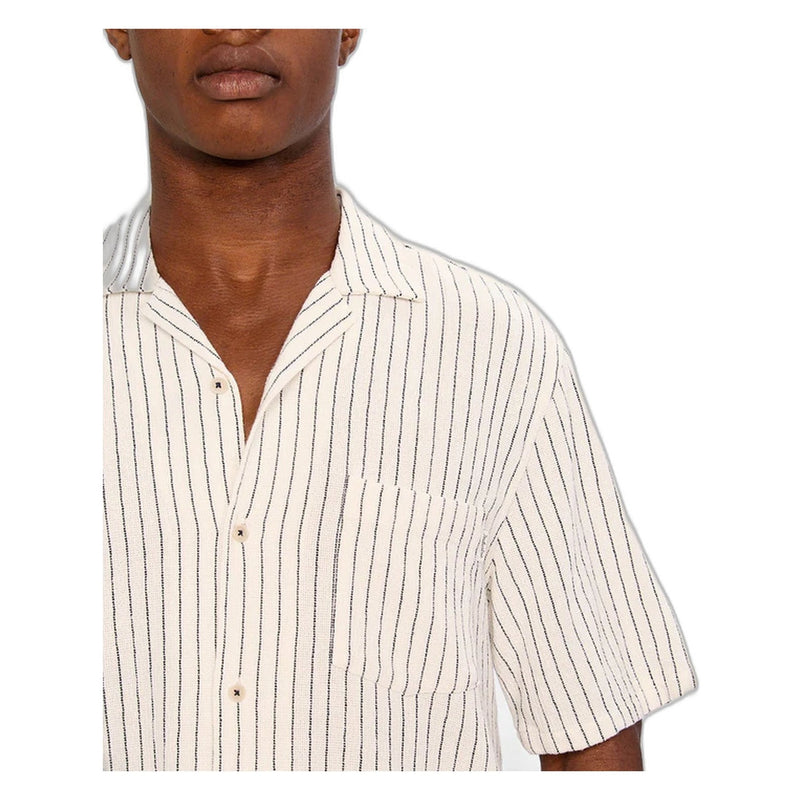 THE GILCREST S/S SHIRT – WHITE/NAVY