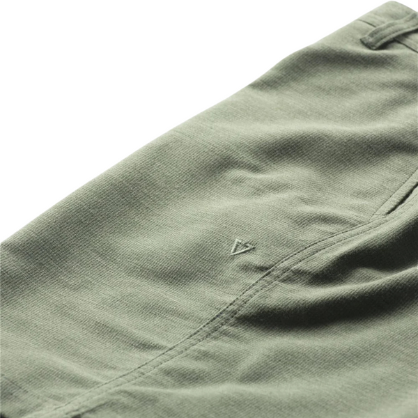 Detail view of Vissla Canyons Walk Short in vintage green– Rooster